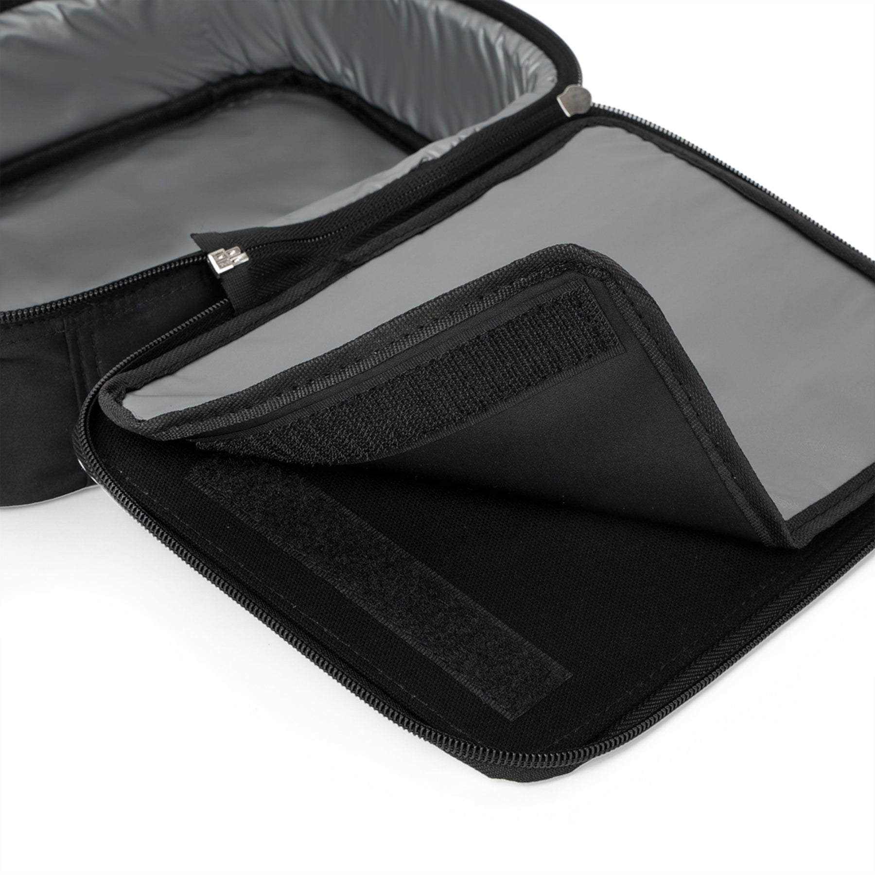 International Masons Lunch Bag - Blue & White Fully Insulated Zipper Closure - Bricks Masons
