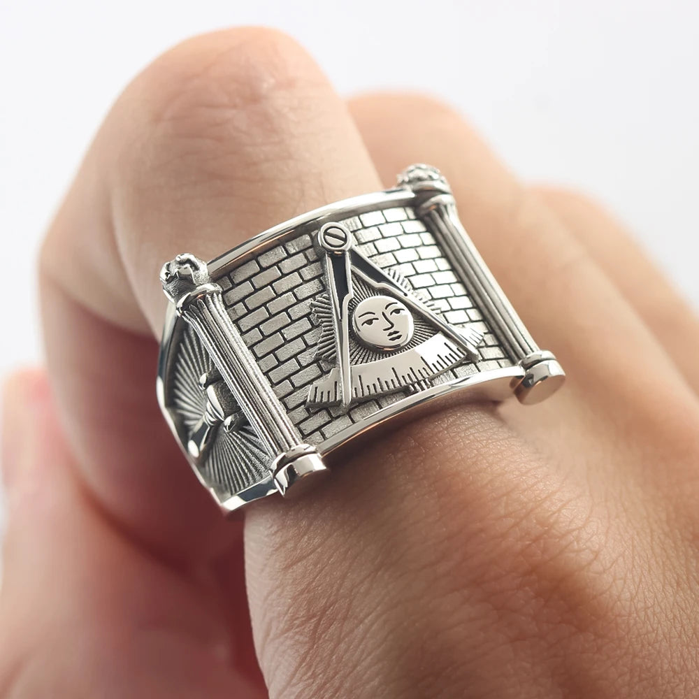 Anillo de la Logia Azul de Past Master - Cuadrante y Brújula Sol con Pilares Gemelos en Plata de Ley