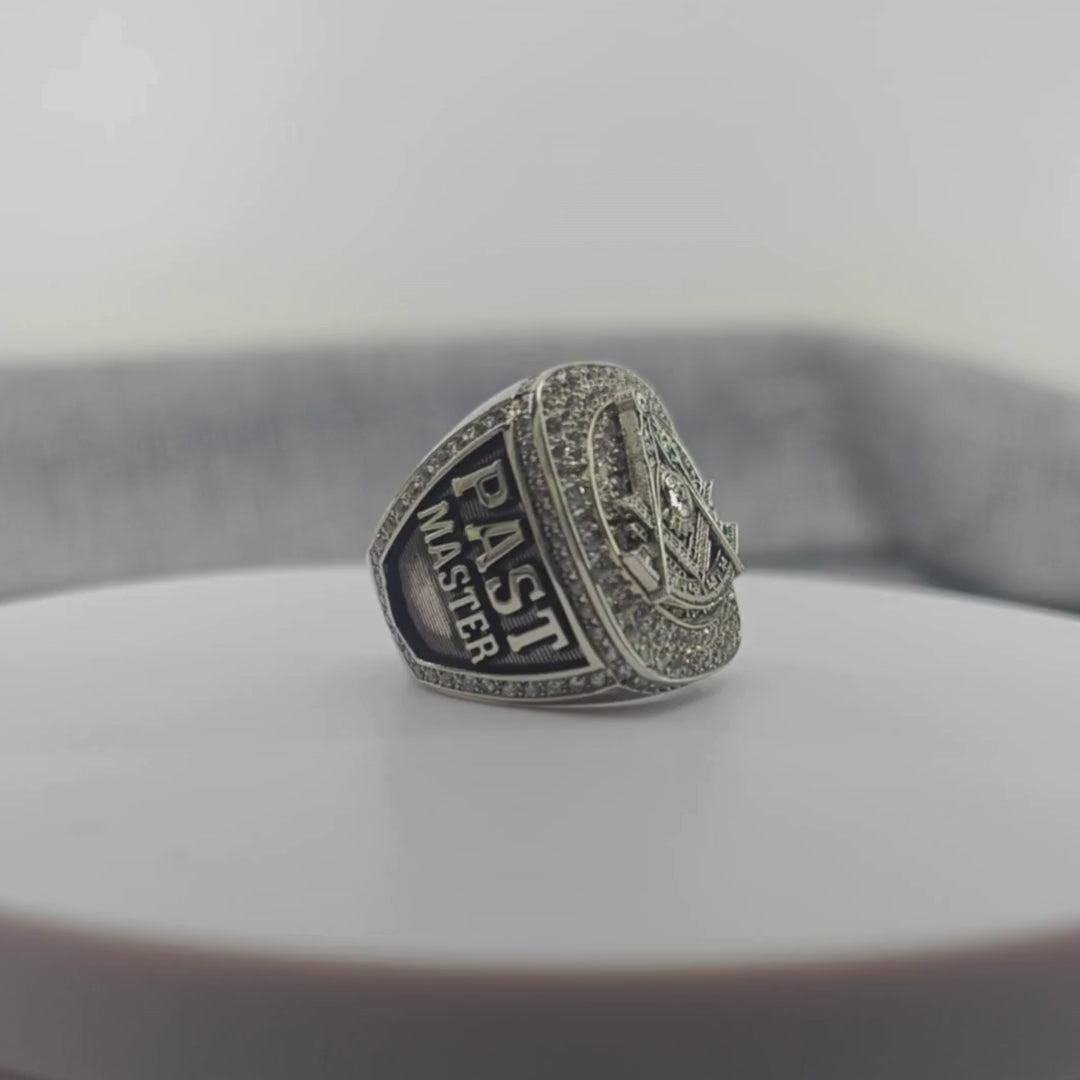 Past Master Blue Lodge Ring - White Gold Plated With Rhinestones - Bricks Masons