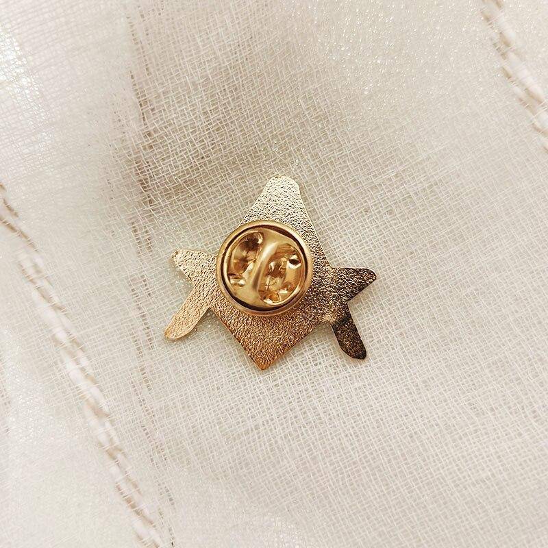 Entered Apprentice Blue Lodge Lapel Pin - Square and Compass G - Bricks Masons