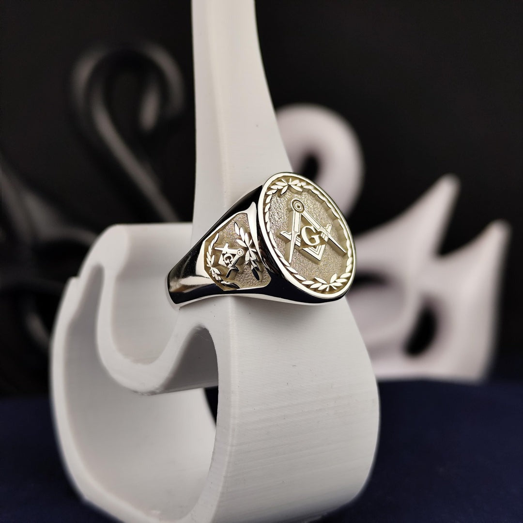 Master Mason Blue Lodge Ring - Engraved Square & Compass G Various Materials - Bricks Masons