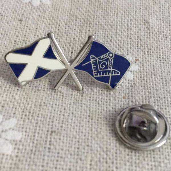 Master Mason Blue Lodge Lapel Pin - Square and Compass Scotland Saltire flag Friendship - Bricks Masons