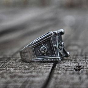 Master Mason Blue Lodge Ring - Square & Compass G/Sun and Moon Stainless Steel